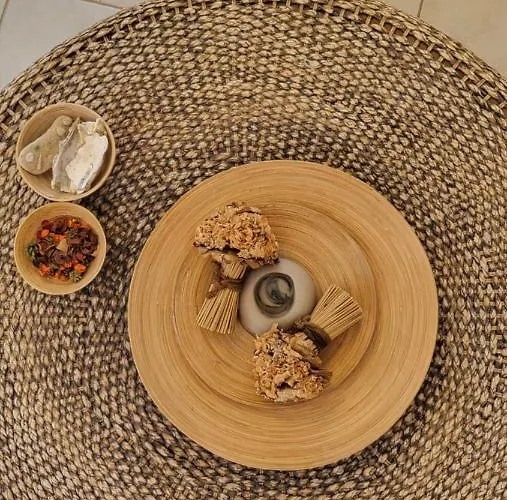 Evita Maisonette, Elegant Beachfront Apt, * 波利克罗诺