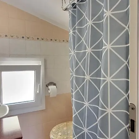 Apartamento Evita Maisonette, Elegant Beachfront Apt, Polychrono