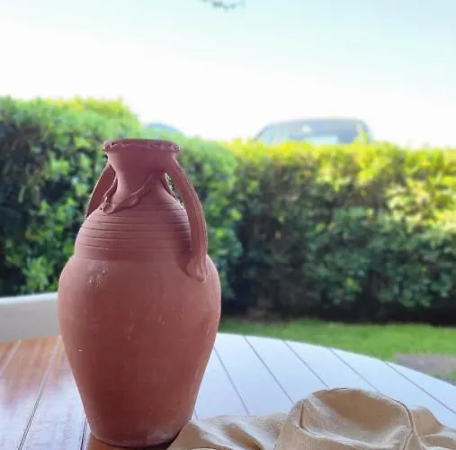 Апартаменты Evita Maisonette, Elegant Beachfront Apt, *