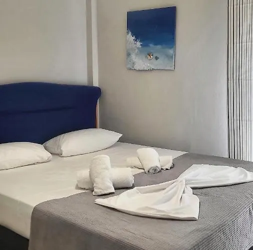 아파트 Evita Maisonette, Elegant Beachfront Apt,