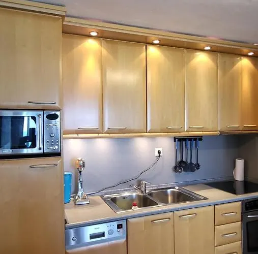 Evita Maisonette, Elegant Beachfront Apt, *